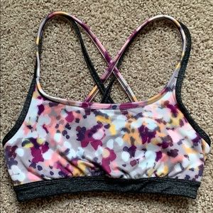 Athletes sports bra